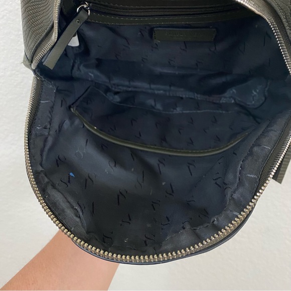 Simply Vera Olive Green Faux Leather Scale Embellished Zip Backpack Purse - Picture 8 of 14